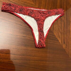 Parisian intimates Red Paisley pantie NWOT